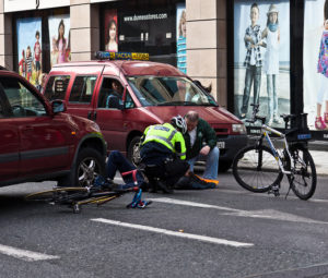 7 Things Medical Workers Swear By When Dealing With Bike Crashes